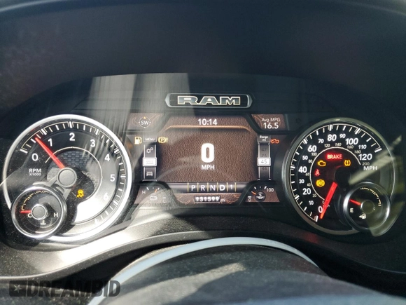 2019 Ram 1500 Big Horn z VIN 1C6RREBT7KN568289, wystawiony jako Copart lot #57787245 z przebiegiem 131 599 mil mil oraz Szkoda całkowita • Salvage title. Historia ofert i sprzedaży dostępna na DreamBid. Obrazek 9.
