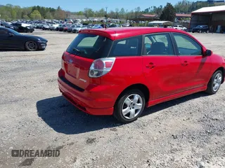 2006 Toyota Matrix STD with VIN 2T1KR32E96C615525, listed as a IAAI auction lot 41997005 with 153,461 mi miles and . Bid and sale history available at carsss.com. Image 4.