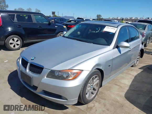 2007 BMW 3 Series 328i with VIN WBAVC53537FZ80538, listed as a IAAI auction lot 42675956 with 235,056 mi miles and . Bid and sale history available at DreamBid. Image 2.