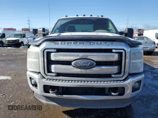 2012 Ford F-350 XL z VIN 1FT8X3B69CEB01417, wystawiony jako Copart lot #89115565 z przebiegiem 230 261 mil mil oraz Szkoda całkowita • Salvage title. Historia ofert i sprzedaży dostępna na DreamBid. Obrazek 5.