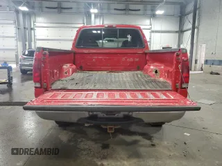 1999 Ford Super Duty F-250 XL with VIN 1FTNX21F1XEA88070, listed as a Copart auction lot 70012924 with 286,161 mi miles and Salvage Title. Bid and sale history available at carsss.com. Image 6.