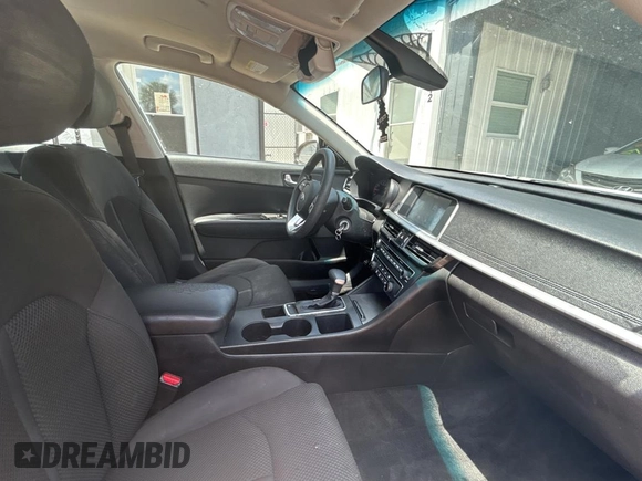 2019 Kia Optima LX with VIN 5XXGT4L35KG358523, listed as a Copart auction lot 55099505 with 114,034 mi miles and Clean Title. Bid and sale history available at carsss.com. Image 5.
