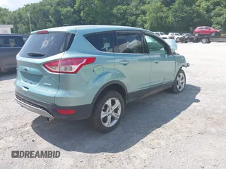2013 Ford Escape SE with VIN 1FMCU9G98DUB92921, listed as a IAAI auction lot 42618998 with 135,497 mi miles and . Bid and sale history available at DreamBid. Image 4.