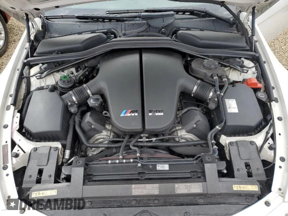2008 BMW 6 Series M6 z VIN WBSEK93548CY79677, wystawiony jako Copart lot #74154364 z przebiegiem 109 352 mil mil oraz Szkoda całkowita • Salvage title. Historia ofert i sprzedaży dostępna na DreamBid. Obrazek 11.