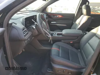2024 Chevrolet Traverse AWD RS z VIN 1GNEVLKS9RJ166541, wystawiony jako Copart lot #50409225 z przebiegiem 8 356 mil mil oraz Szkoda całkowita • Salvage title. Historia ofert i sprzedaży dostępna na DreamBid. Obrazek 7.
