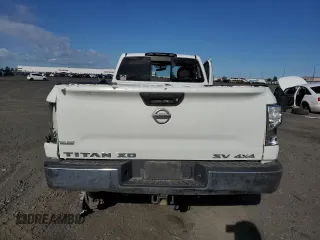 2017 Nissan Titan with VIN 1N6BA1RP7HN536578, listed as a Copart auction lot 53859555 with 39,271 mi miles and Salvage title. Bid and sale history available at DreamBid. Image 6.