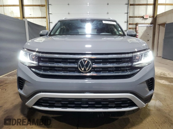 2022 Volkswagen Atlas SE z VIN 1V2KE2CA1NC229494, wystawiony jako Copart lot #42028205 z przebiegiem 54 046 mil mil oraz Czysty tytuł • Clean title. Historia ofert i sprzedaży dostępna na DreamBid. Obrazek 5.