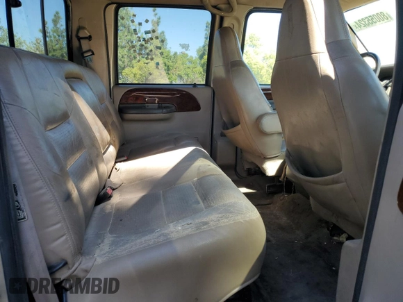2001 Ford F-350 with VIN 3FTSW30S81MA31568, listed as a Copart auction lot 80055324 with 534,311 mi miles and Clean title. Bid and sale history available at DreamBid. Image 10.