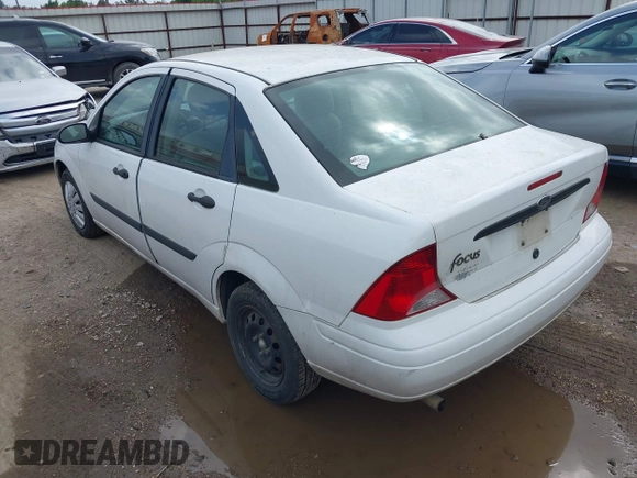 2003 Ford Focus LX with VIN 1FAFP33P33W156797, listed as a IAAI auction lot 42086475 with 200,727 mi miles and . Bid and sale history available at carsss.com. Image 3.