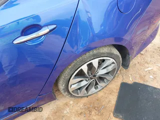2015 Kia Optima SX z VIN 5XXGR4A76FG478194, wystawiony jako IAAI lot #42037417 z przebiegiem 113 492 mil mil oraz . Historia ofert i sprzedaży dostępna na DreamBid. Obrazek 6.