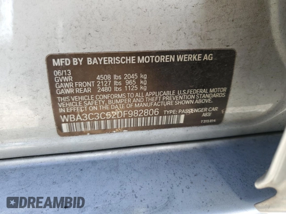 2013 BMW 3 Series 320i xDrive с VIN WBA3C3C52DF982806, выставлен на аукционе Copart как лот 54928605 с пробегом 152 923 миль миль и На запчасти • Non repairable. История ставок и продаж доступна на DreamBid. Изображение 14.