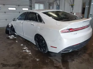 2015 Lincoln MKZ Hybrid with VIN 3LN6L2LU8FR608462, listed as a IAAI auction lot 41401718 with 86,277 mi miles. Bid and sale history available at carsss.com. Image 3.
