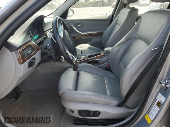 2008 BMW 3 Series 328i with VIN WBAVA37538NL54628, listed as a Copart auction lot 53344425 with 90,891 mi miles and Clean Title. Bid and sale history available at DreamBid. Image 7.