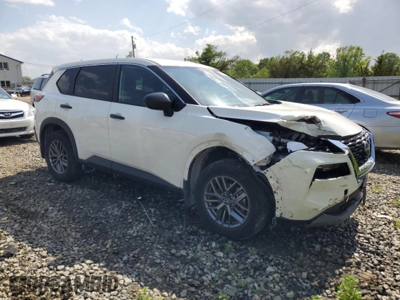 2023 Nissan Rogue S z VIN 5N1BT3ABXPC929103, wystawiony jako Copart lot #56005965 z przebiegiem 11 064 mil mil oraz Szkoda całkowita • Salvage title. Historia ofert i sprzedaży dostępna na DreamBid. Obrazek 4.