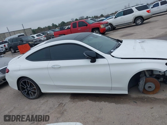 2022 Mercedes-Benz C 300 with VIN W1KWJ8DB5NG115893, listed as a IAAI auction lot 41590272 with 15,562 mi miles and . Bid and sale history available at DreamBid. Image 14.