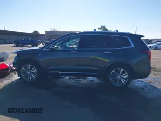2022 Cadillac XT6 Premium Luxury with VIN 1GYKPFRS7NZ173703, listed as a IAAI auction lot 41335618 with 32,116 mi miles. Bid and sale history available at carsss.com. Image 15.
