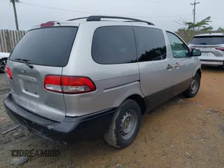 2002 Toyota Sienna LE z VIN 4T3ZF13C12U441684, wystawiony jako IAAI lot #42273683 z przebiegiem 256 635 mil mil oraz . Historia ofert i sprzedaży dostępna na DreamBid. Obrazek 4.