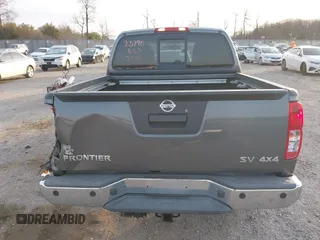 2018 Nissan Frontier PRO-4X with VIN 1N6AD0EV3JN772734, listed as a IAAI auction lot 41781146 with 74,760 mi miles. Bid and sale history available at carsss.com. Image 16.