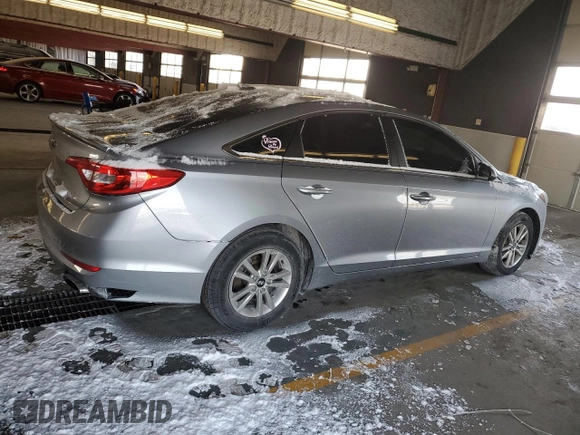 2017 Hyundai Sonata SE with VIN 5NPE24AFXHH473249, listed as a Copart auction lot 41791865 with 138,951 mi miles and Salvage Title. Bid and sale history available at carsss.com. Image 3.