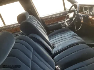 1984 Lincoln Town Car with VIN 1LNBP96F2EY683747, listed as a Copart auction lot 41248394 with 77,094 mi miles and Clean Title. Bid and sale history available at carsss.com. Image 8.