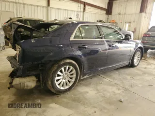 2013 Chrysler 300 z VIN 2C3CCAAG3DH699216, wystawiony jako Copart lot #59239475 z przebiegiem 131 731 mil mil oraz Nie do naprawy • Non repairable. Historia ofert i sprzedaży dostępna na DreamBid. Obrazek 3.