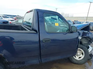 2003 Ford F-150 XL с VIN 2FTRF172X3CA60139, выставлен на аукционе IAAI как лот 41608378 с пробегом 81 965 миль миль и . История ставок и продаж доступна на DreamBid. Изображение 8.