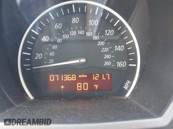 2004 BMW Z4 2.5i with VIN 4USBT33454LR66908, listed as a IAAI auction lot 42013003 with 71,368 mi miles and . Bid and sale history available at DreamBid. Image 7.
