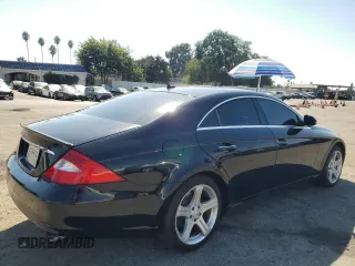 2007 Mercedes-Benz CLS-Class 5.5L with VIN WDDDJ72X17A083837, listed as a Copart auction lot 74591864 with 128,979 mi miles and Clean Title. Bid and sale history available at carsss.com. Image 3.
