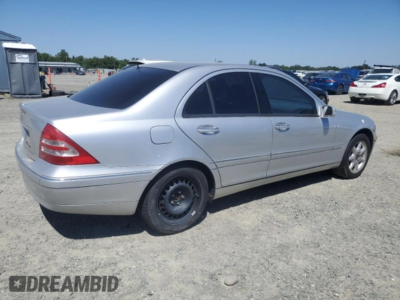 2002 Mercedes-Benz C 230/260/280/320 with VIN WDBRF64J72F265802, listed as a Copart auction lot 55890725 with Not Provided miles and Clean Title. Bid and sale history available at DreamBid. Image 3.