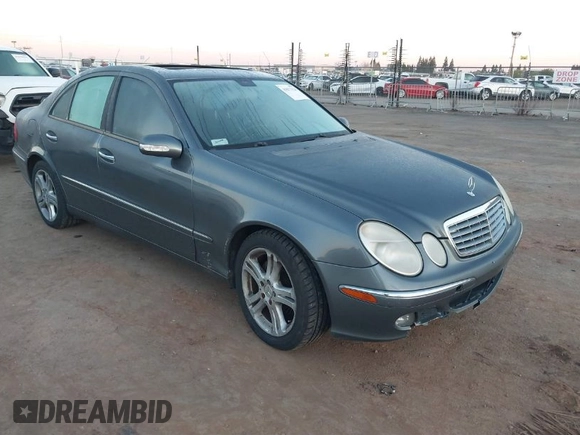 2006 Mercedes-Benz E-Class 3.5L with VIN WDBUF56J46A862443, listed as a IAAI auction lot 41877924 with 17,920 mi miles. Bid and sale history available at carsss.com. Image 1.