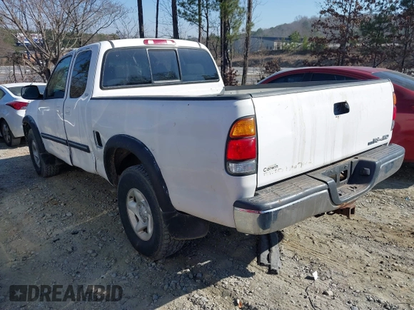 2003 Toyota Tundra SR5 with VIN 5TBBT44133S360948, listed as a IAAI auction lot 41660040 with 213,974 mi miles and . Bid and sale history available at DreamBid. Image 3.