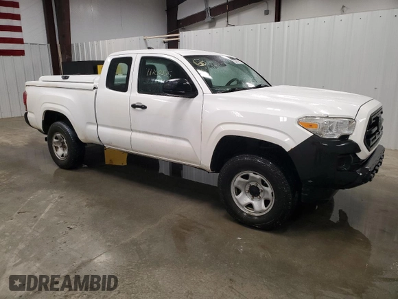 2018 Toyota Tacoma SR z VIN 5TFSX5EN0JX059029, wystawiony jako Copart lot #44250335 z przebiegiem 178 386 mil mil oraz Czysty tytuł • Clean title. Historia ofert i sprzedaży dostępna na DreamBid. Obrazek 4.