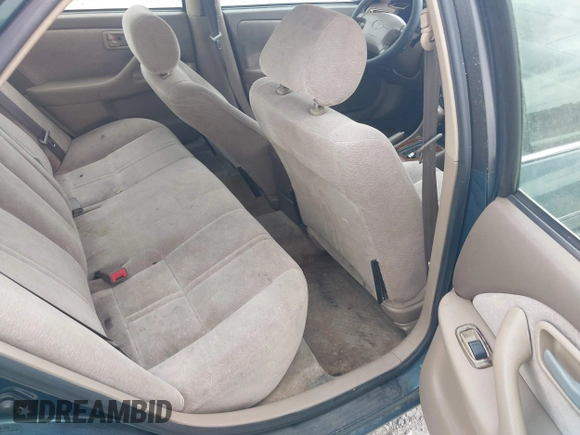 1997 Toyota Camry LE z VIN 4T1BG22K7VU005271, wystawiony jako IAAI lot #42098097 z przebiegiem Nie podano mil oraz . Historia ofert i sprzedaży dostępna na DreamBid. Obrazek 8.
