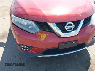 2015 Nissan Rogue SV z VIN 5N1AT2MV6FC764970, wystawiony jako IAAI lot #42093076 z przebiegiem 110 811 mil mil oraz . Historia ofert i sprzedaży dostępna na DreamBid. Obrazek 6.
