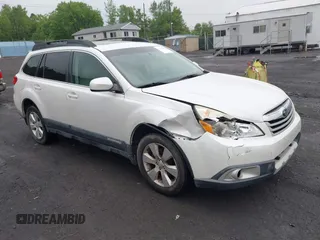 2010 Subaru Outback Limited Power Moon z VIN 4S4BRBLCXA3373199, wystawiony jako IAAI lot #42458080 z przebiegiem 186 784 mil mil oraz . Historia ofert i sprzedaży dostępna na DreamBid. Obrazek 1.