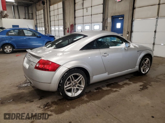 2001 Audi TT with VIN TRUWT28N011004306, listed as a Copart auction lot 86205014 with 119,434 mi miles and Clean Title. Bid and sale history available at carsss.com. Image 3.