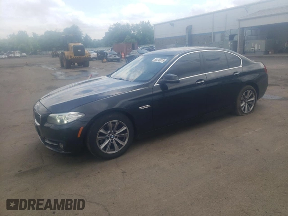 2016 BMW 5 Series 528i xDrive with VIN WBA5A7C5XGG642145, listed as a Copart auction lot 58840015 with 136,793 mi miles and Salvage title. Bid and sale history available at DreamBid. Image 1.
