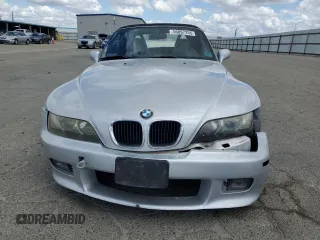 2000 BMW Z3 2.5 with VIN 4USCH9340YLF85274, listed as a Copart auction lot 56897255 with 137,807 mi miles and Salvage title. Bid and sale history available at DreamBid. Image 5.
