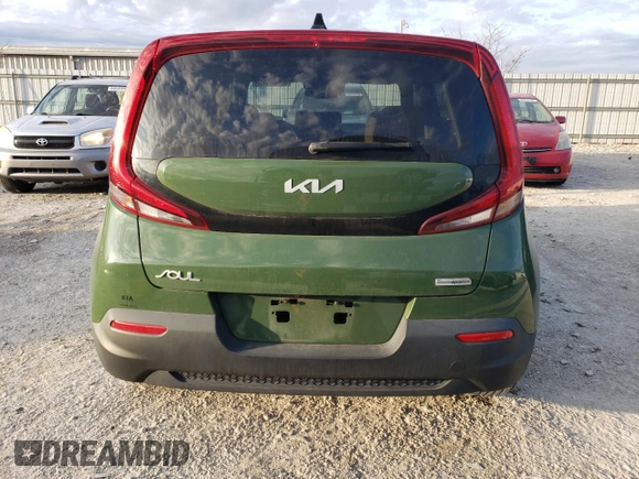 2022 Kia Soul EX with VIN KNDJ33AU7N7155089, listed as a Copart auction lot 85808124 with 37,485 mi miles and Salvage Title. Bid and sale history available at carsss.com. Image 6.
