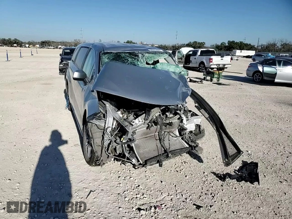 2023 Toyota Sienna LE with VIN 5TDKRKEC0PS165745, listed as a Copart auction lot 86923544 with 0 mi miles and Salvage Title. Bid and sale history available at carsss.com. Image 11.