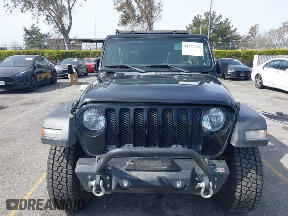 2021 Jeep Wrangler 80th Anniversary with VIN 1C4GJXAN0MW536349, listed as a IAAI auction lot 41672765 with 75,924 mi miles and . Bid and sale history available at DreamBid. Image 11.