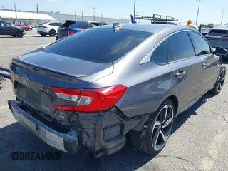 2020 Honda Accord Sport z VIN 1HGCV1F37LA017755, wystawiony jako IAAI lot #42267090 z przebiegiem 66 435 mil mil oraz . Historia ofert i sprzedaży dostępna na DreamBid. Obrazek 4.
