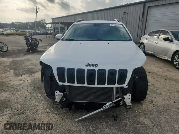2021 Jeep Cherokee Latitude Plus with VIN 1C4PJLLB4MD116228, listed as a Copart auction lot 61157595 with 55,244 mi miles and Salvage title. Bid and sale history available at DreamBid. Image 5.