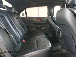 2019 Lincoln Continental Select with VIN 1LN6L9SK4K5604527, listed as a Copart auction lot 60545115 with 208,838 mi miles and Salvage title. Bid and sale history available at DreamBid. Image 10.