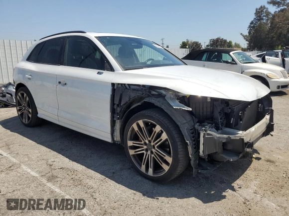 2019 Audi SQ5 Premium Plus with VIN WA1B4AFY4K2065113, listed as a Copart auction lot 54345894 with 32,201 mi miles and Salvage Title. Bid and sale history available at DreamBid. Image 4.