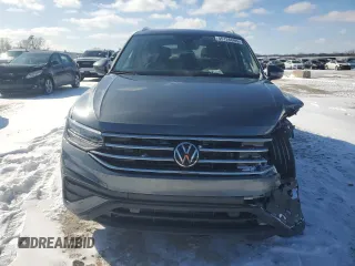 2024 Volkswagen Tiguan SE с VIN 3VVNB7AX1RM038921, выставлен на аукционе Copart как лот 45126695 с пробегом 7 907 миль миль и Списание • Salvage title. История ставок и продаж доступна на DreamBid. Изображение 5.