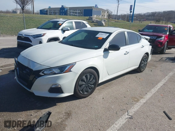 2020 Nissan Altima 2.5 S with VIN 1N4BL4BV9LC256422, listed as a IAAI auction lot 41805700 with 117,886 mi miles. Bid and sale history available at carsss.com. Image 18.