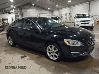 2016 Volvo S60 T5 Drive-E Premier with VIN YV126MFK9G2405922, listed as a IAAI auction lot 41559537 with 60,830 mi miles. Bid and sale history available at carsss.com. Image 1.