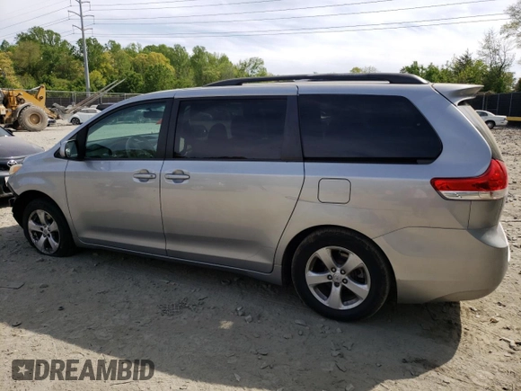 2013 Toyota Sienna LE AAS with VIN 5TDKK3DC9DS293036, listed as a Copart auction lot 54496525 with 73,260 mi miles and Salvage title. Bid and sale history available at DreamBid. Image 2.