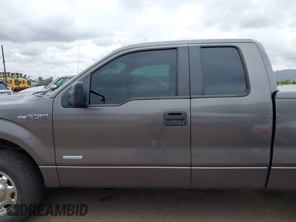 2014 Ford F-150 XL with VIN 1FTFX1ET0EKD77616, listed as a IAAI auction lot 42210217 with 195,715 mi miles and . Bid and sale history available at carsss.com. Image 14.